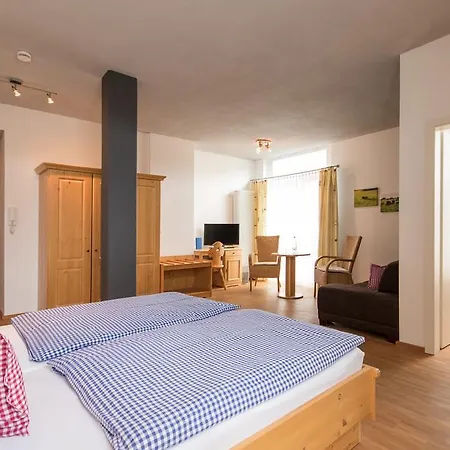 Posthorn 3* Uehlingen-Birkendorf
